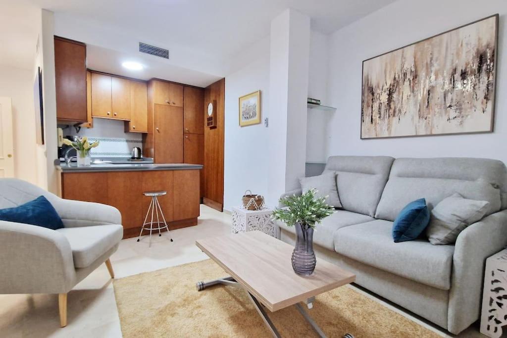 Precioso En Santa Cruz Lirio Bajo Apartment Sevilla Bagian luar foto