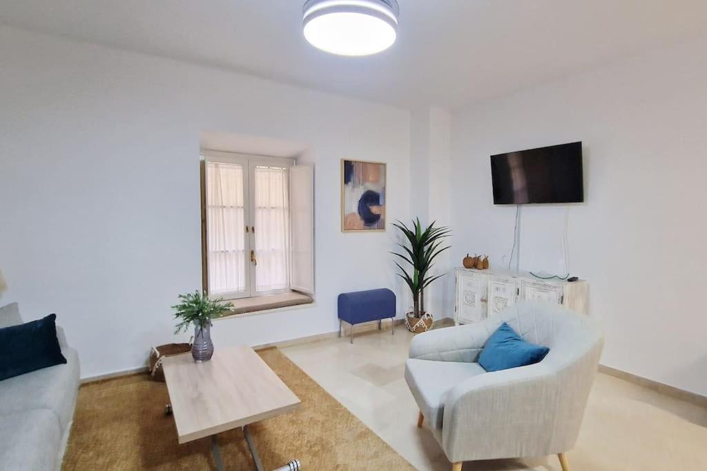 Precioso En Santa Cruz Lirio Bajo Apartment Sevilla Bagian luar foto