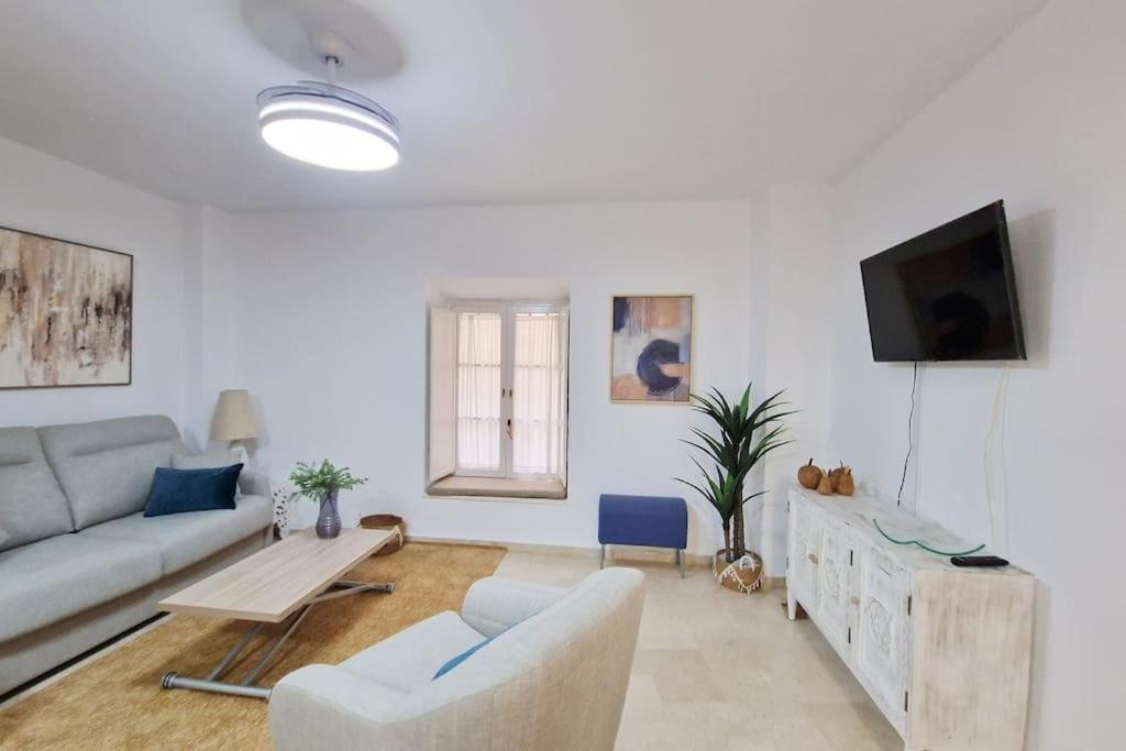 Precioso En Santa Cruz Lirio Bajo Apartment Sevilla Bagian luar foto