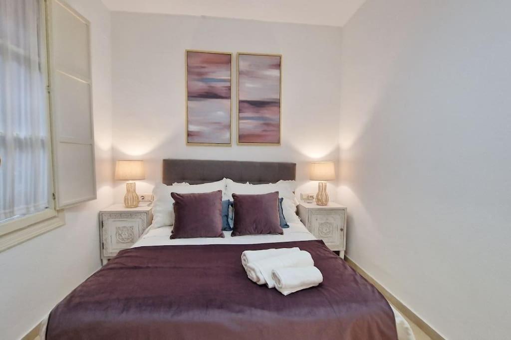 Precioso En Santa Cruz Lirio Bajo Apartment Sevilla Bagian luar foto
