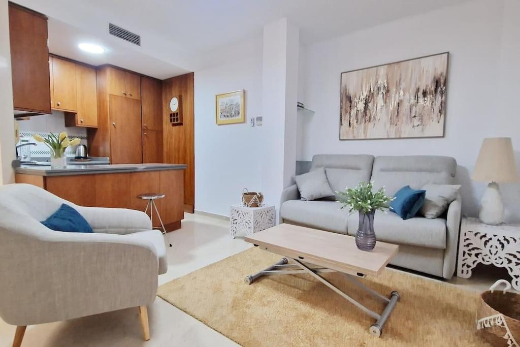 Precioso En Santa Cruz Lirio Bajo Apartment Sevilla Bagian luar foto