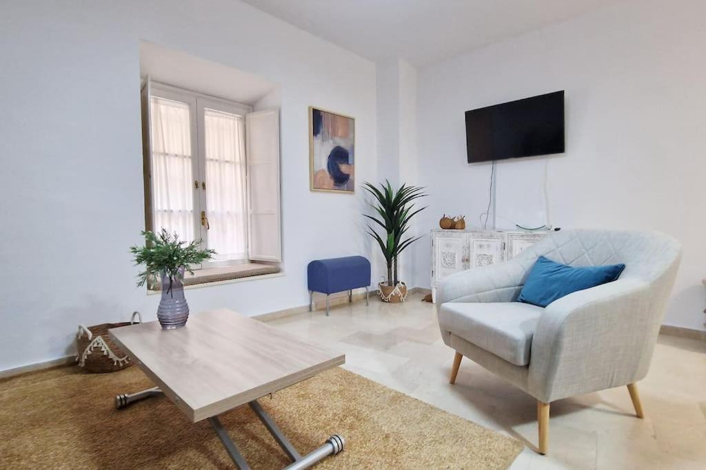 Precioso En Santa Cruz Lirio Bajo Apartment Sevilla Bagian luar foto