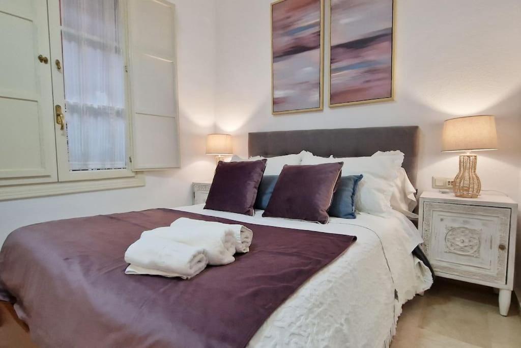 Precioso En Santa Cruz Lirio Bajo Apartment Sevilla Bagian luar foto