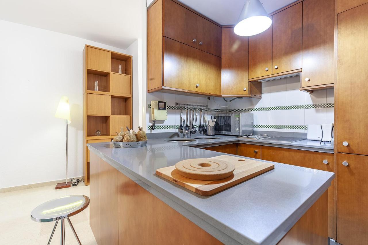 Precioso En Santa Cruz Lirio Bajo Apartment Sevilla Bagian luar foto
