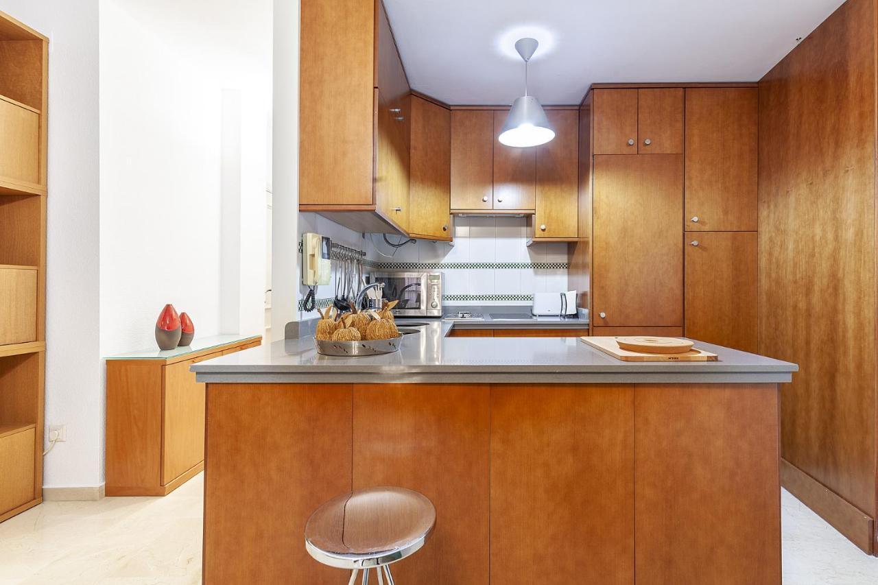 Precioso En Santa Cruz Lirio Bajo Apartment Sevilla Bagian luar foto